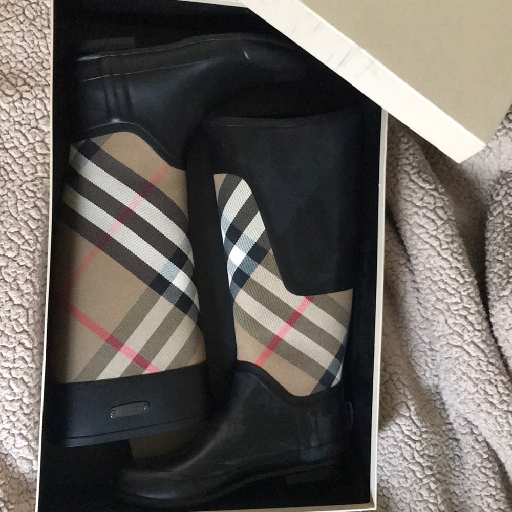 Burberry Clémence Bi-Material Rubber Rainboot